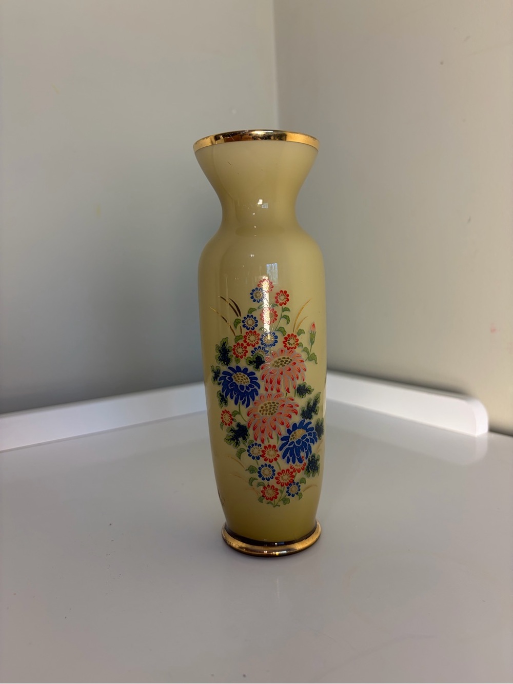 Vintage decorative flower vase
